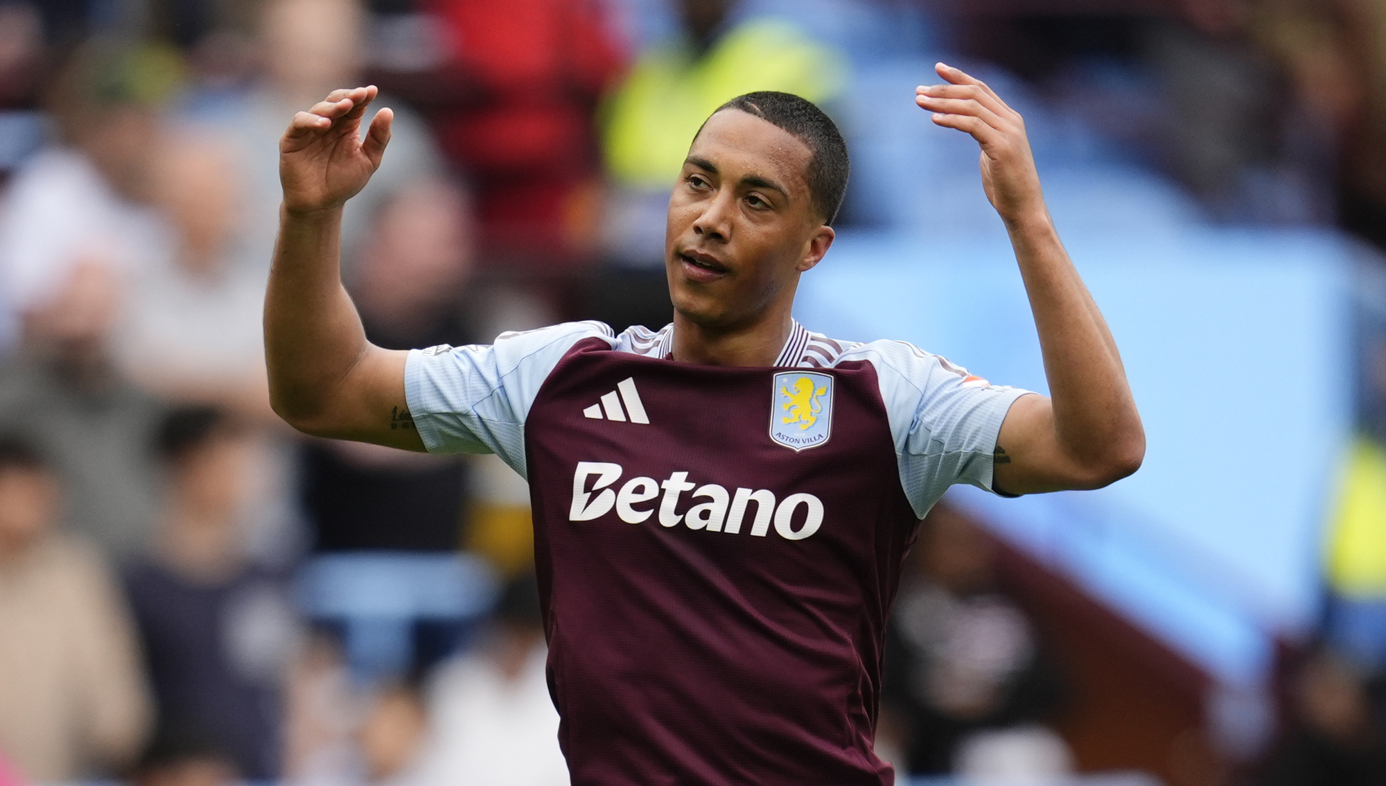 Youri Tielemans' Header Secure Crucial Win For Aston Villa