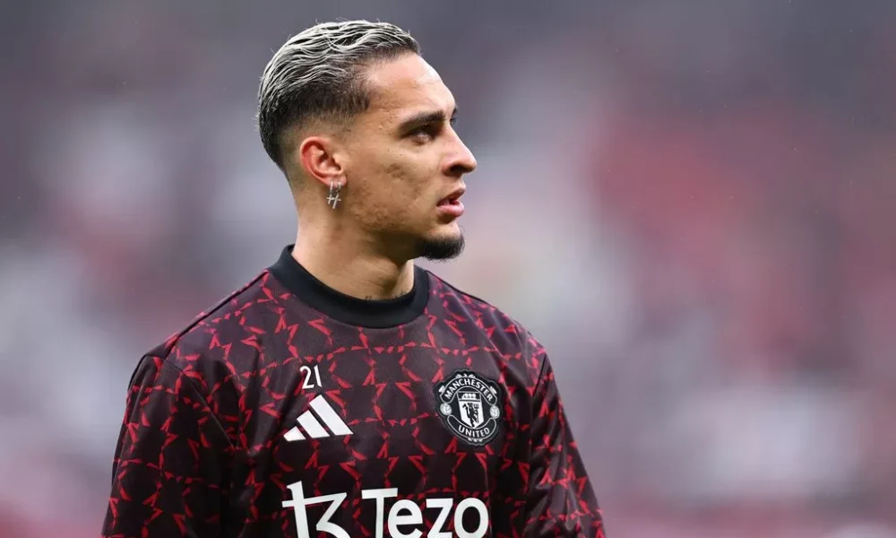 Antony Hints At United Stay After Ten Hag Comments