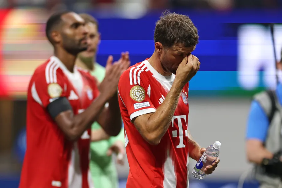 Bayern Bid For Diaz Could Fund Liverpool Spree