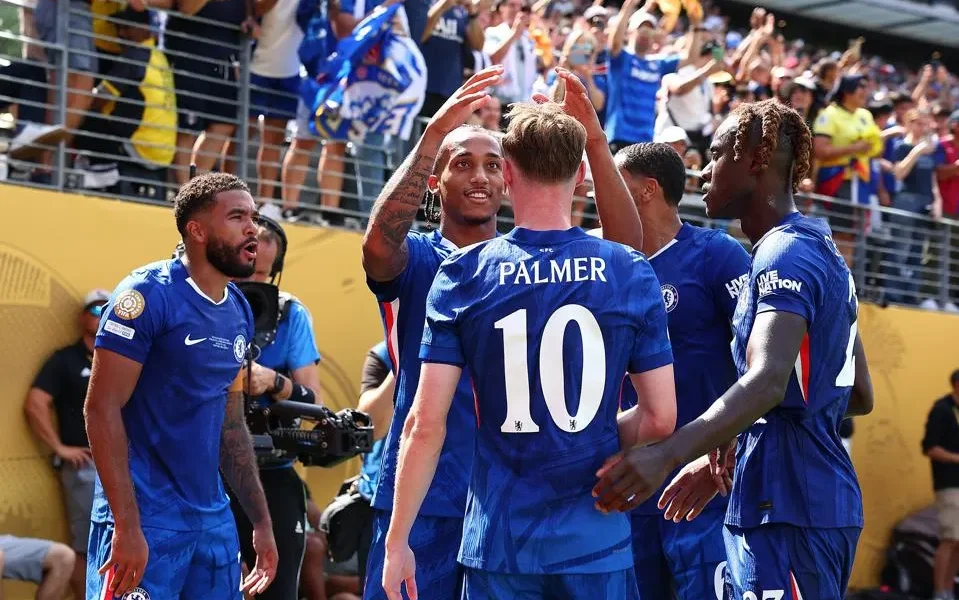 Palmer Shines As Chelsea Claims World Crown