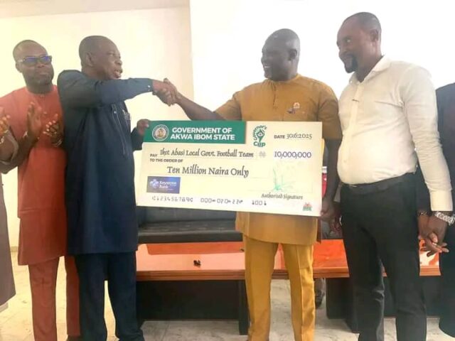 Akwa Ibom Delivers ₦10M Governor's Cup Prize To Ikot Abasi