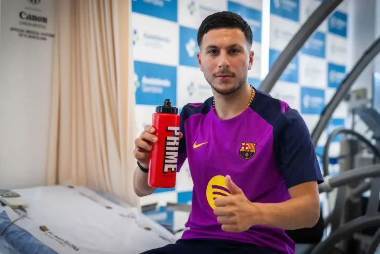 Official: 19-Year-Old Swedish Talent Joins Barcelona