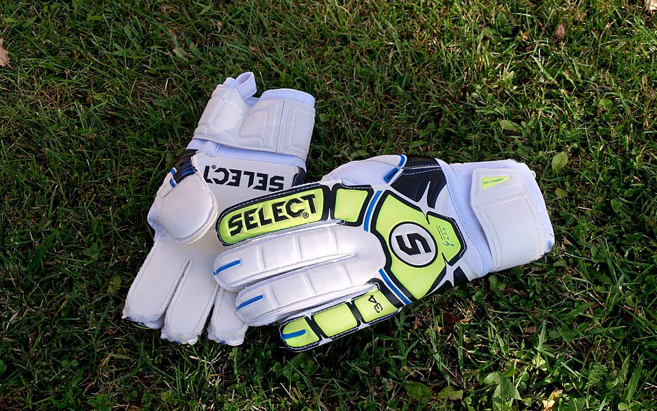 Chelsea Set To Cash In On Goalkeeper