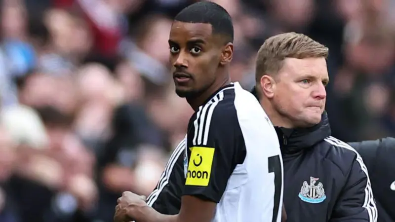 Isak Future Must Benefit Newcastle, Says Howe
