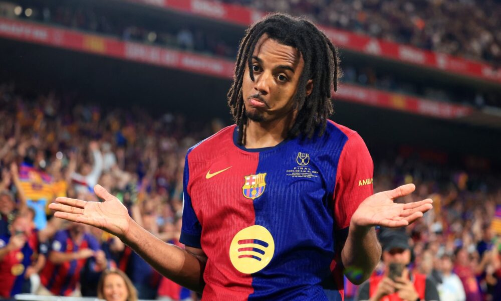 Official: Barça Defender Agrees New Deal Until 2030