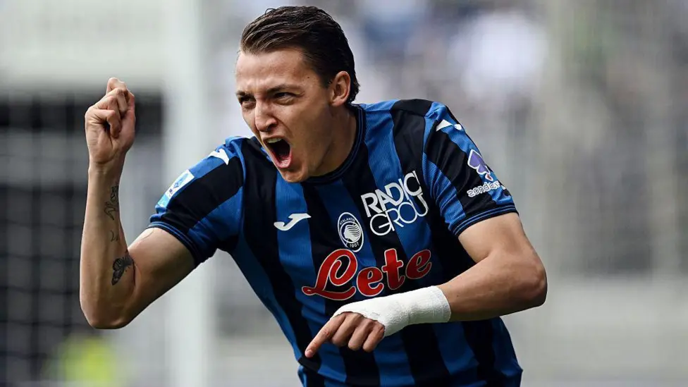 Al-Qadsiah Signs Serie A Golden Boot Winner Retegui