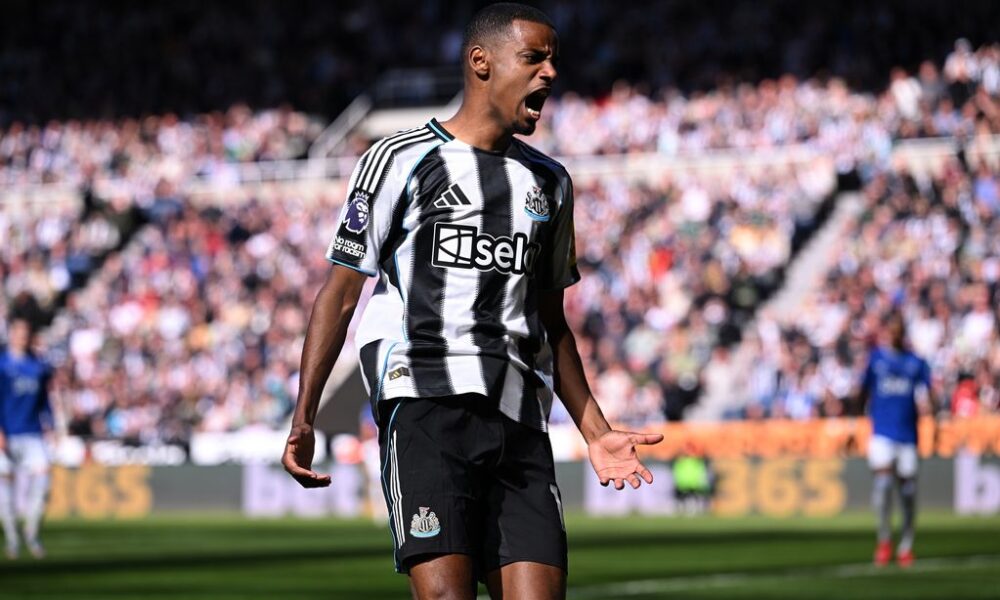 Isak Refuses To Play For Newcastle To Force Liverpool Move