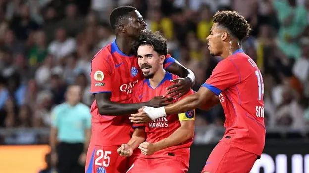 PSG Begin Title Defense With Narrow Victory