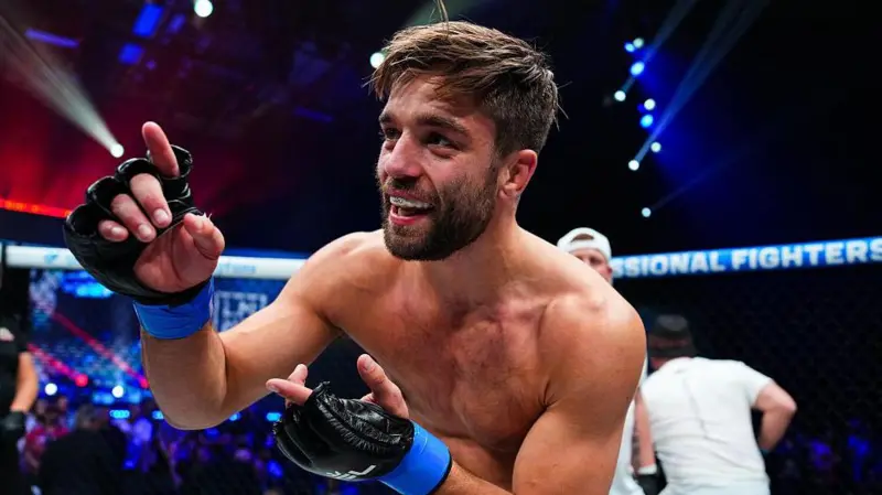 Davis Overcomes Impostor Syndrome To Land 'Life-Changing' Bout