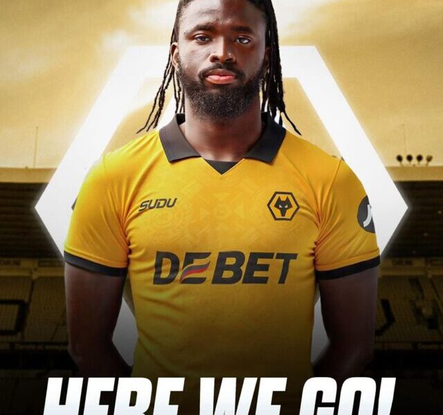 Tolu Arokodare Set To Join Wolves, Undergoes Medical