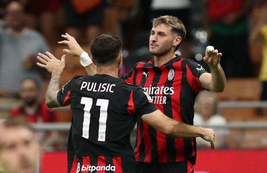Milan's Gimenez Shuts Down Exit Talk with "Just One Truth" Tweet