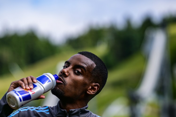 Isak Reportedly Determined To Leave Newcastle