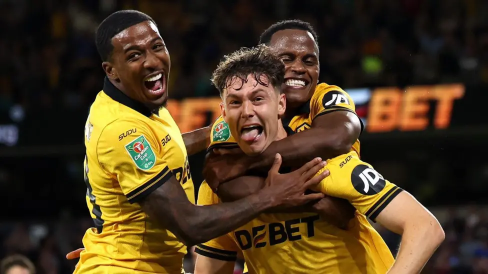 Newcastle £55m Bid For Larsen Rejected Wolves