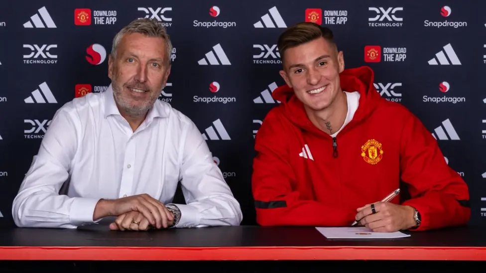 Official: Sesko Joins Manchester United In £74m Transfer