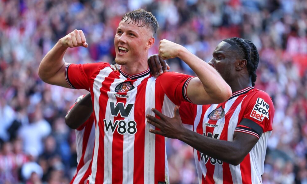 Sunderland Defeat West Ham On Premier League Return