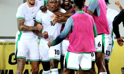 Fisayo Dele-Bashiru in action for Lazio before sustaining injury against Roma