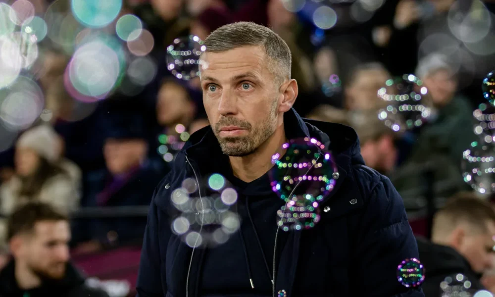 Gary O’Neil on the sidelines during his previous spell as Wolves manager