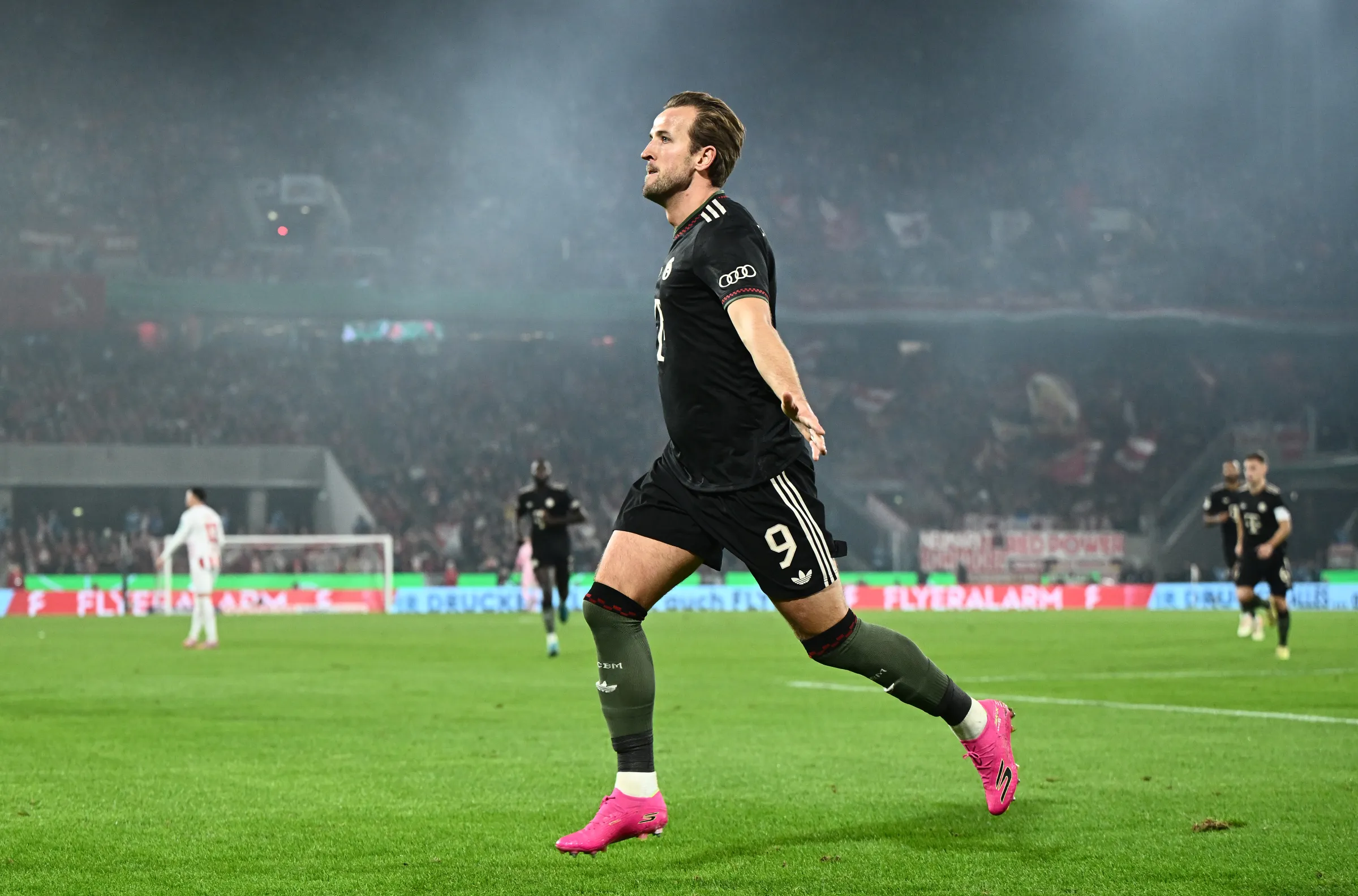 Harry Kane celebrating a goal for Bayern Munich during the DFB Cup