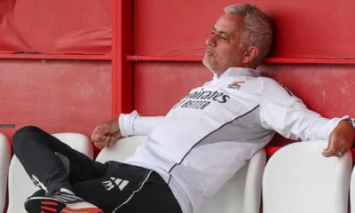 Jose Mourinho working at Benfica Campus 2025 during late-night training session
