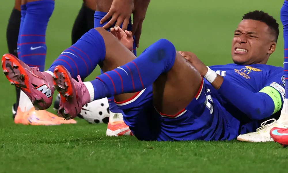 Kylian Mbappe leaving France squad due to ankle inflammation