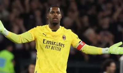 Mike Maignan in action for AC Milan, linked with Chelsea transfer