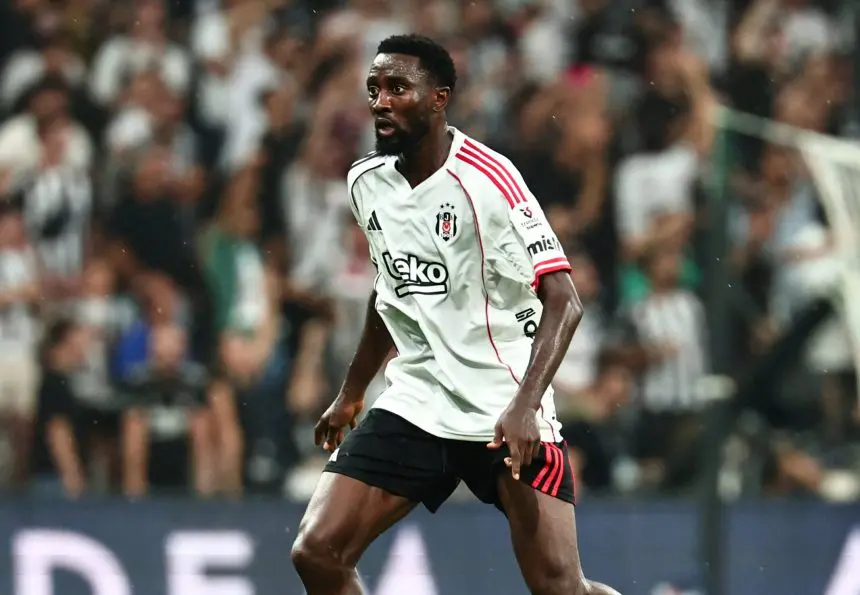 Wilfred Ndidi wearing Besiktas captain armband during Turkish Super Lig match