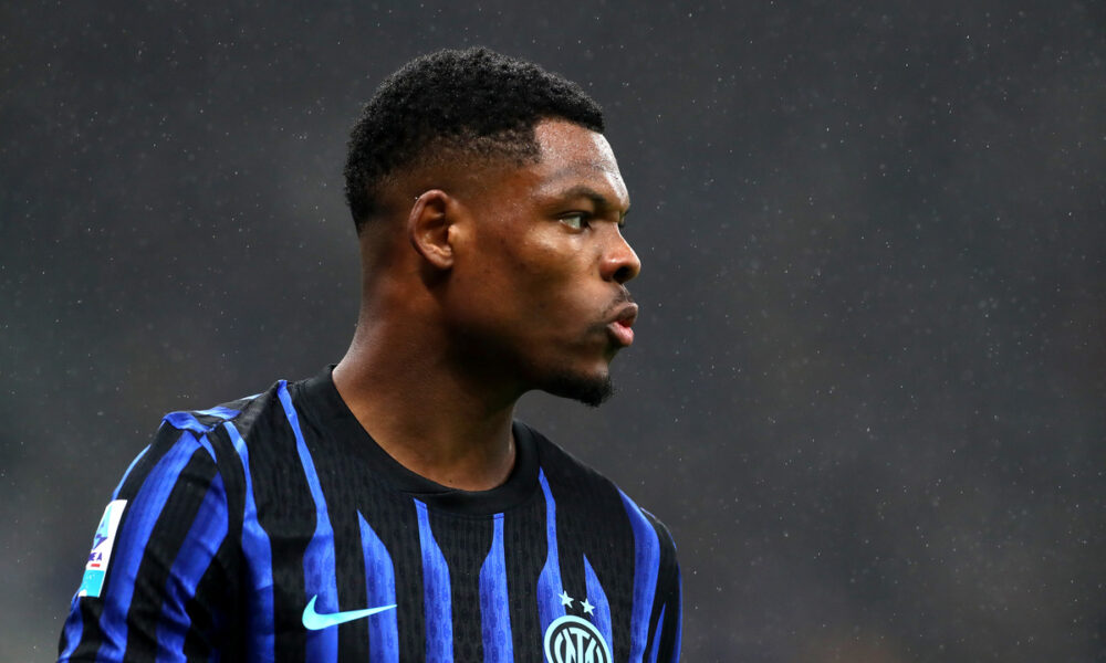 Denzel Dumfries Injured During Serie A Match For Inter Milan