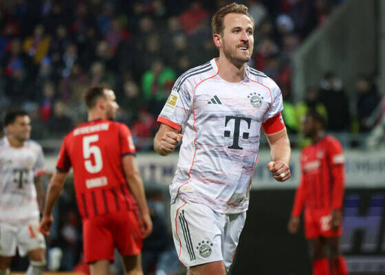 Harry Kane celebrating after scoring for Bayern Munich in Bundesliga match against Heidenheim