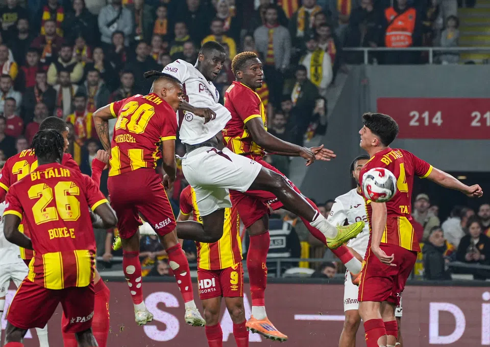 Paul Onuachu Playing For Nigeria Against Egypt