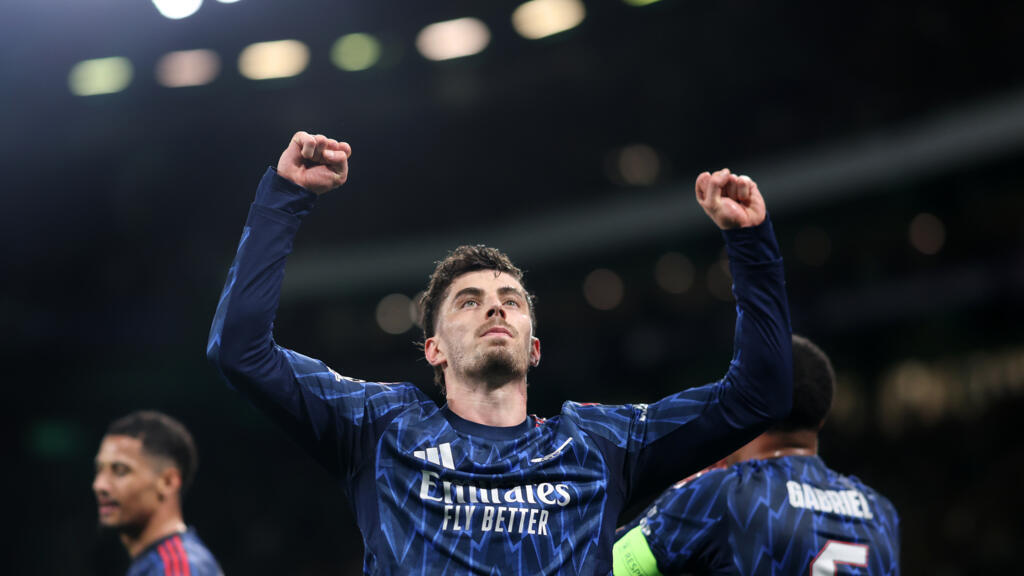 Kai Havertz celebrates late winner for Arsenal after Gabriel Martinelli assist against Sporting CP in Champions League