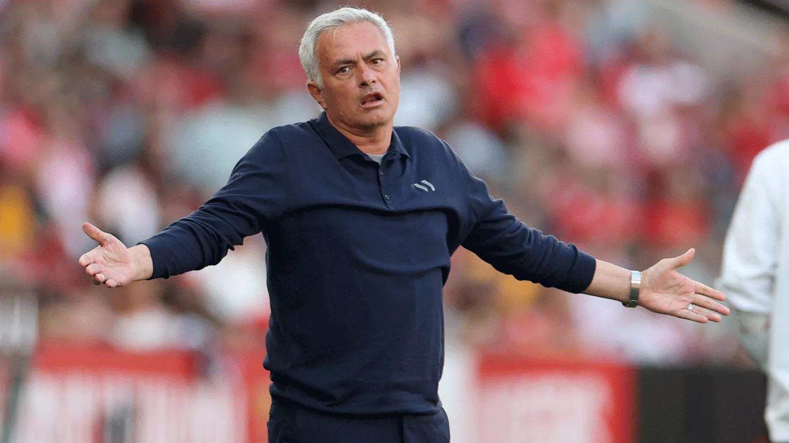Real Madrid’s move for Jose Mourinho has become significantly more expensive after a key Benfica release clause expired, potentially increasing the cost from €6 million to €15 million.